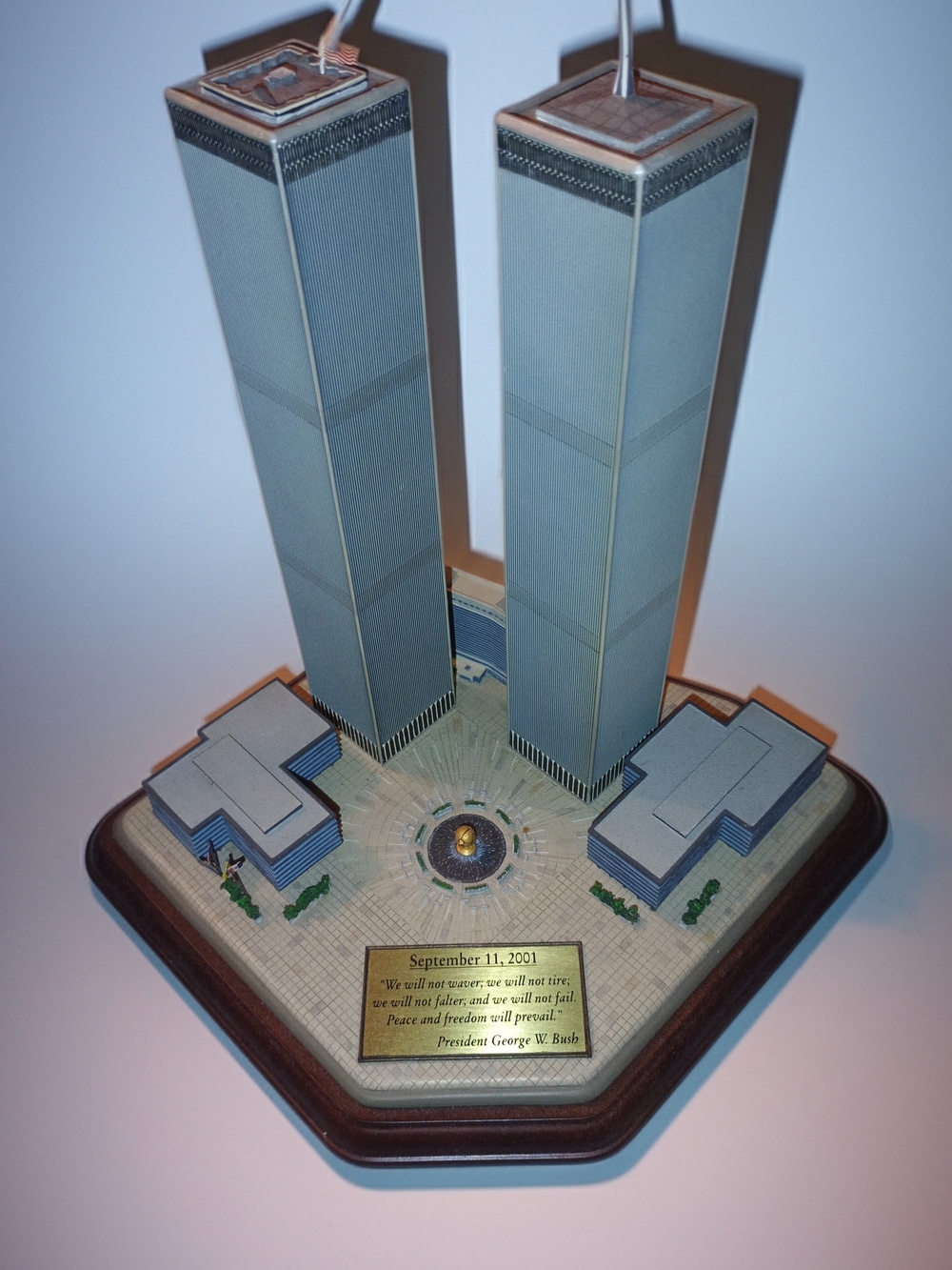 Memorial Twin Towers Sculpture in Gray - Decorative Home Art